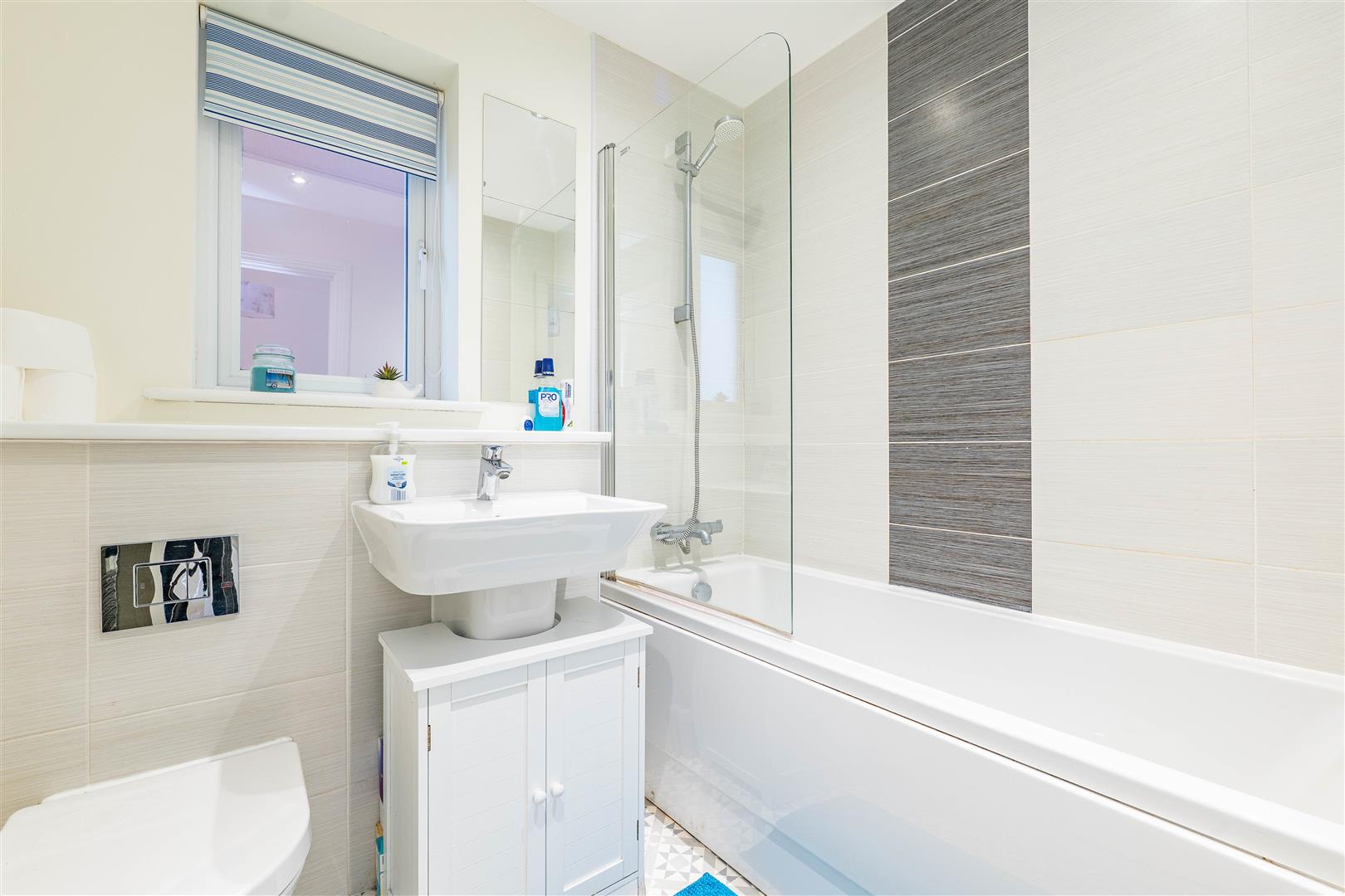 2 bed property in Foundry Close, Leyland